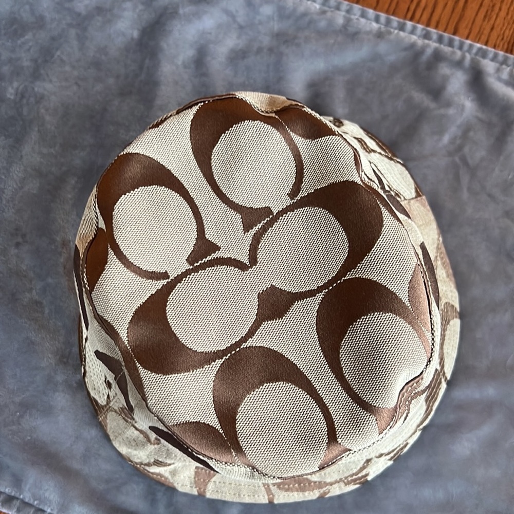 Vintage Coach bucket hat - Picture 4 of 7